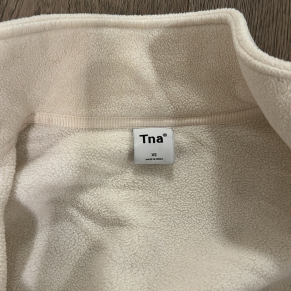 Aritzia- zip up sweater - Picture 2 of 2